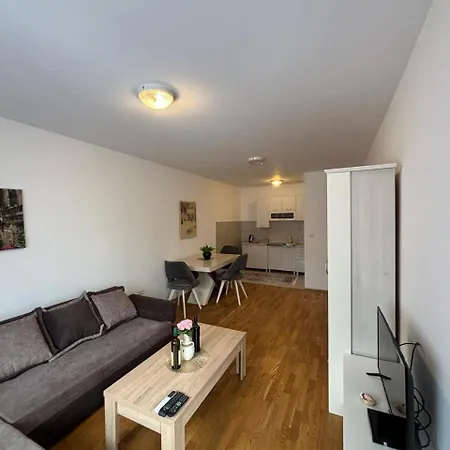 Apartament Enjoy *